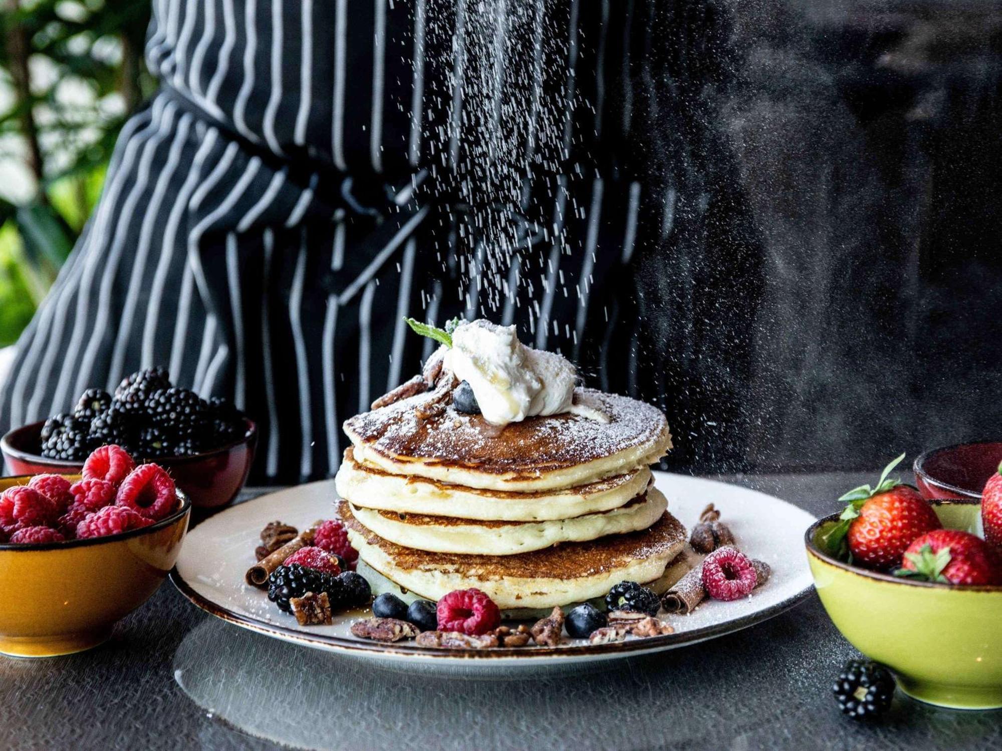 Fairmont Vancouver Airport In-Terminal Hotel Richmond Exterior photo A stack of pancakes with fruit